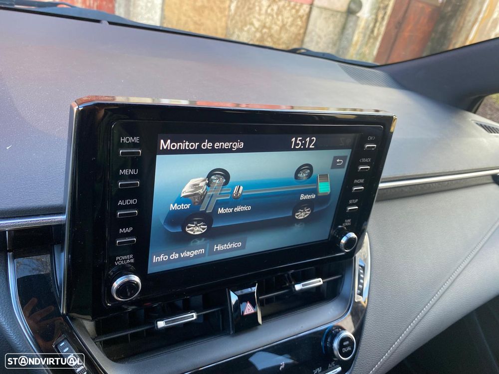 Toyota Corolla Touring Sports 1.8 Hybrid Comfort+P.Sport - 28