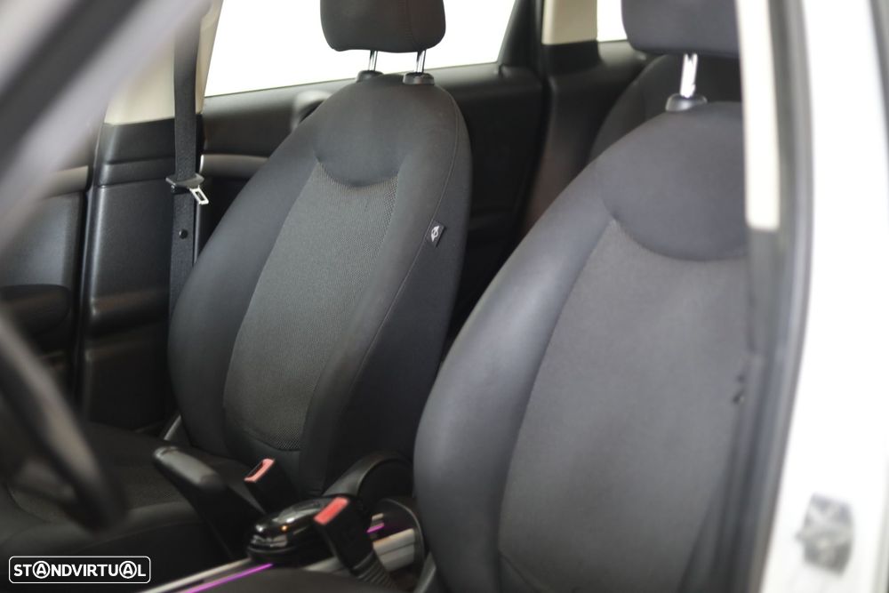 MINI Countryman One D - 18