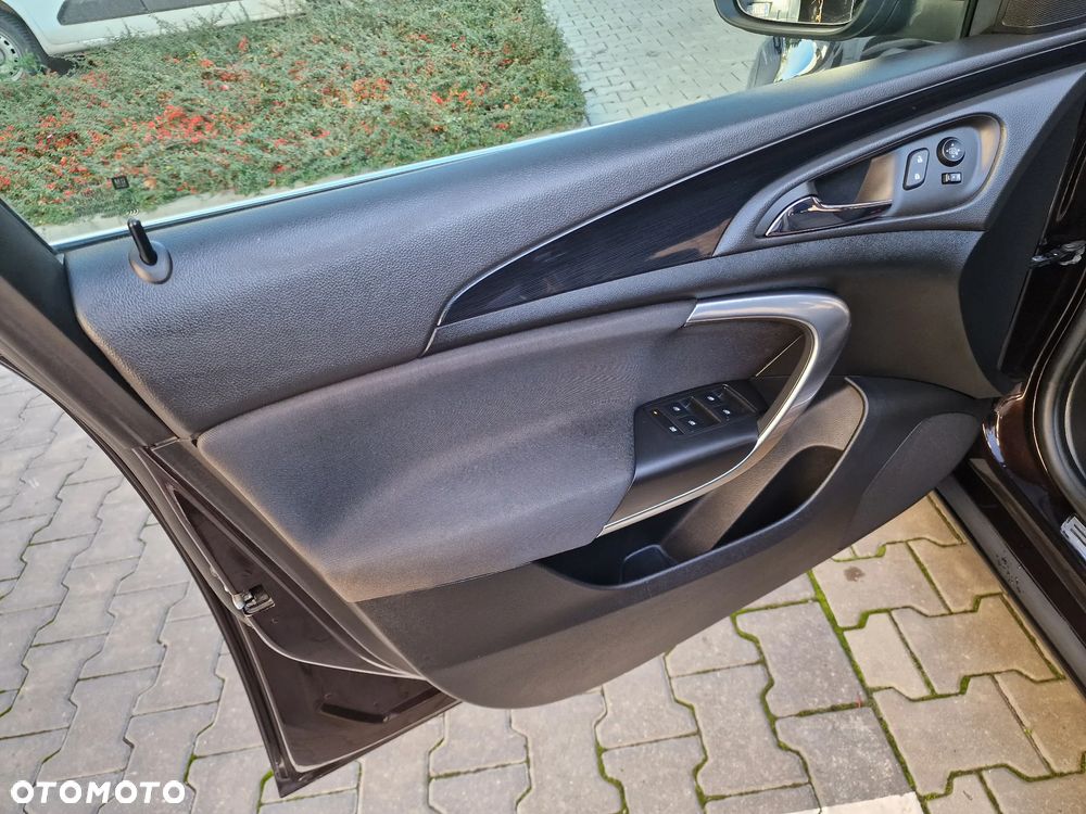 Opel Insignia 2.0 CDTI Cosmo ecoFLEX S&S - 25