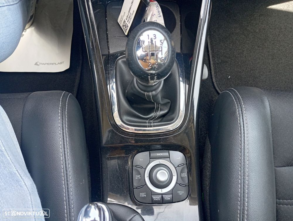 Renault Mégane 1.2 TCE Dynamique S SS - 10