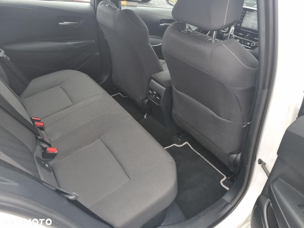 Toyota Corolla 1.8 Hybrid Comfort - 10