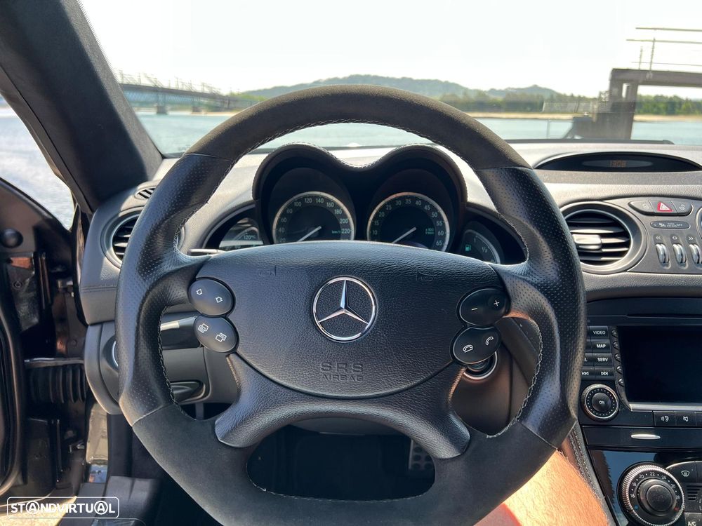 Mercedes-Benz SL 350 - 12