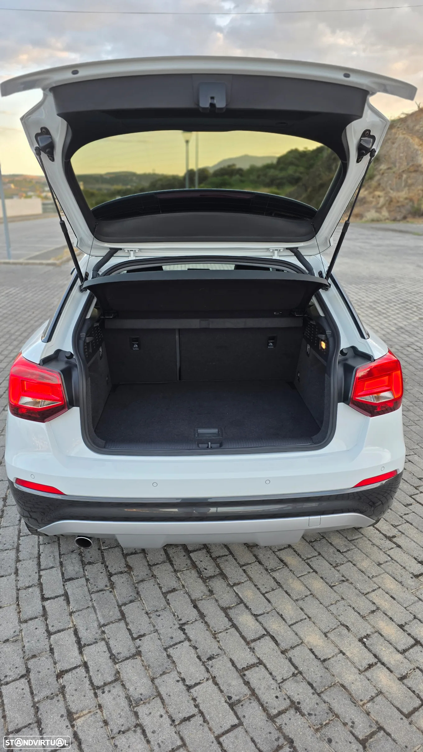 Audi Q2 1.6 TDI Sport - 24
