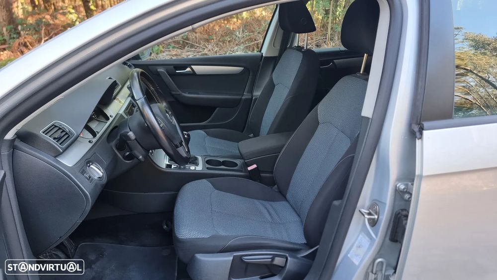 VW Passat Variant 1.6 TDI Confortline BlueMotion - 6