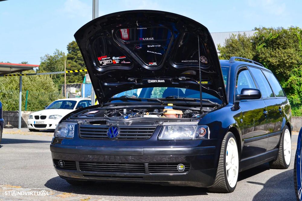 VW Passat Variant - 4
