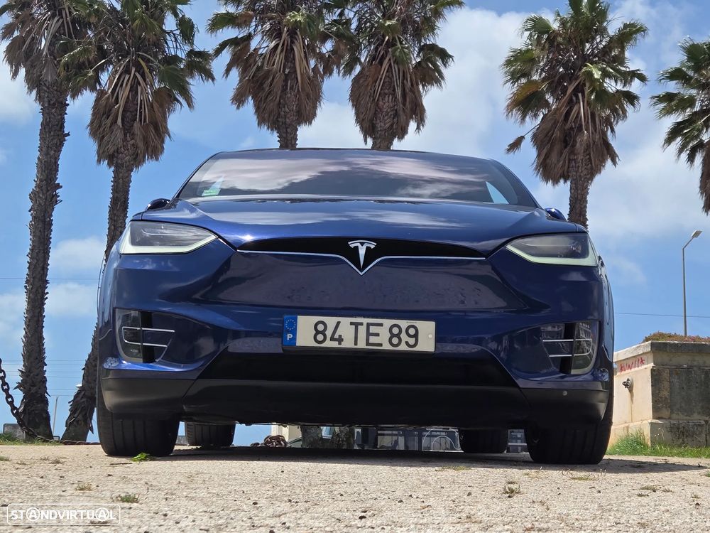 Tesla Model X 100D - 26