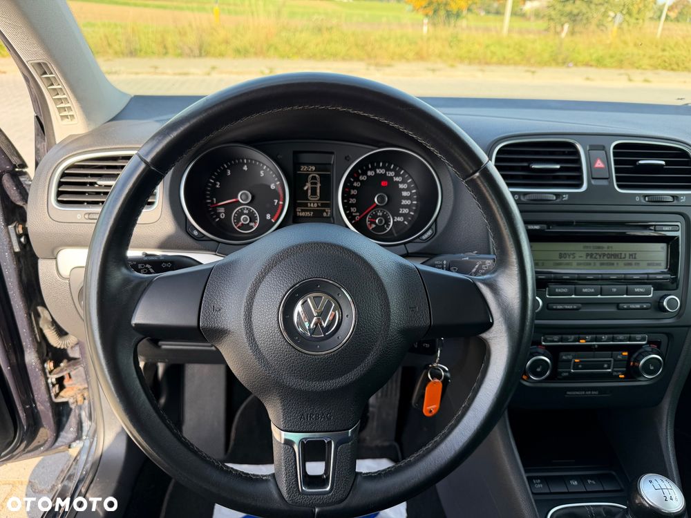 Volkswagen Golf - 13