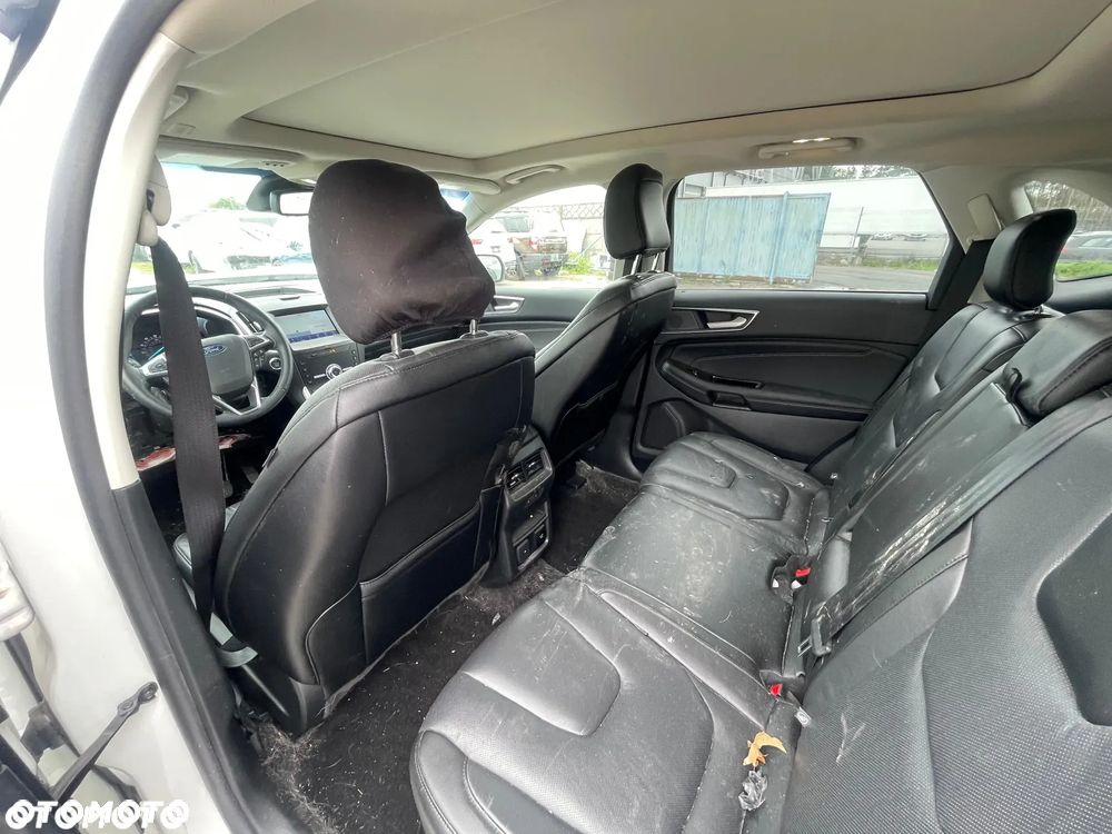 Ford Edge - 9