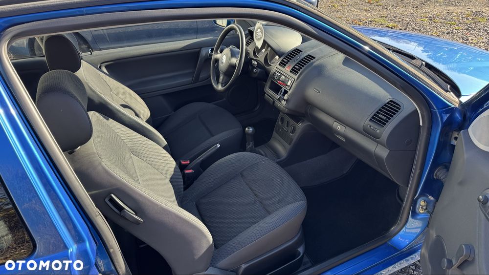 Volkswagen Polo - 9