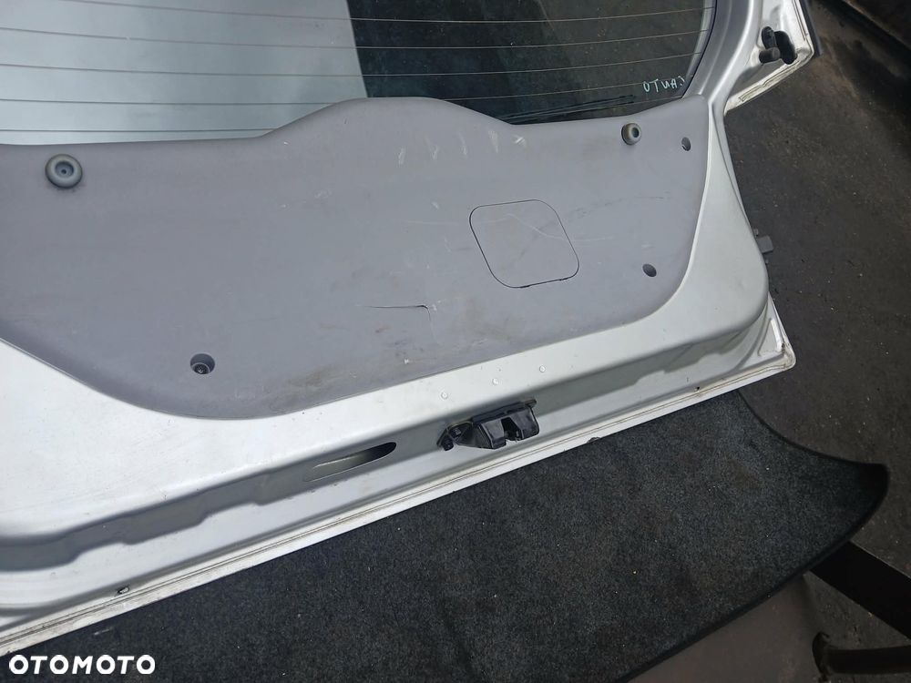 Kia Picanto klapa bagażnika - 8