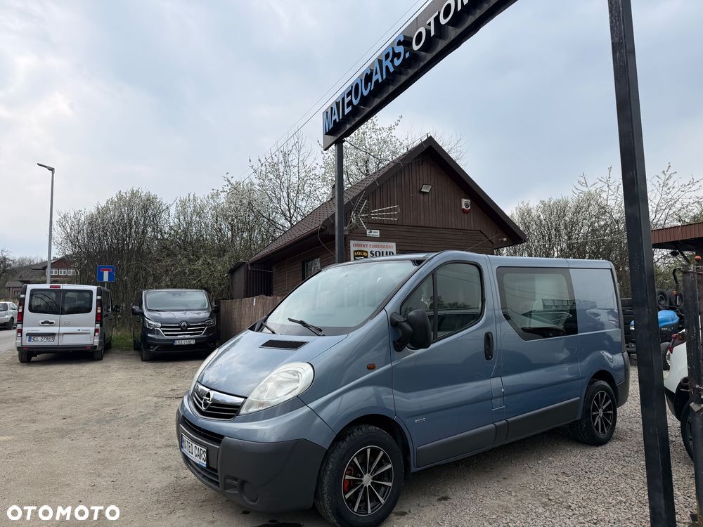 Opel Vivaro - 16