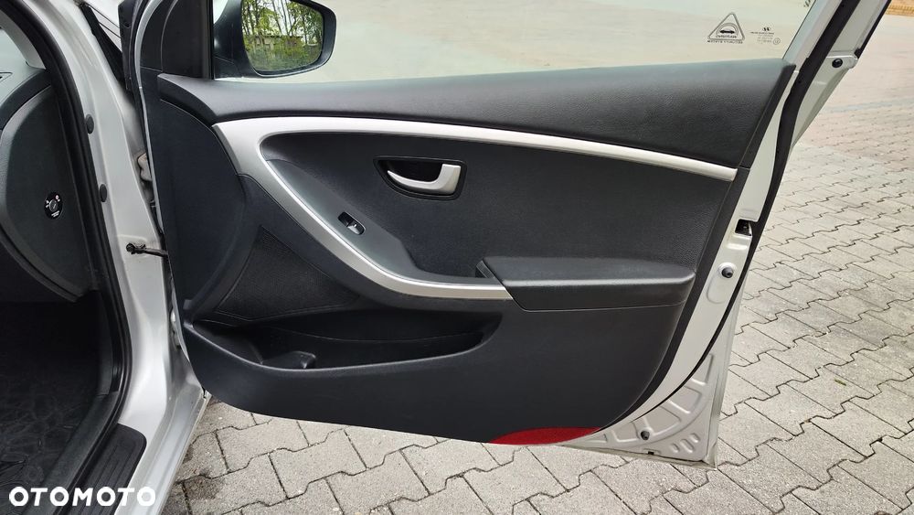 Hyundai i30 1.4 Classic - 28