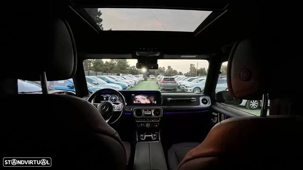 Mercedes-Benz G 500 4x4 - 16