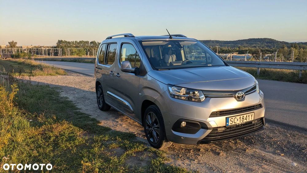 Toyota Proace City Verso 1.5 D-4D Business - 6