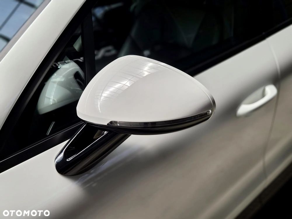 Porsche Macan Standard - 17