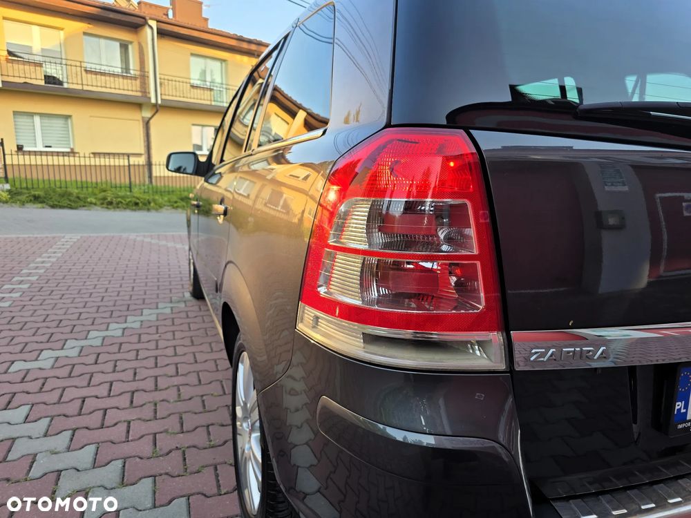 Opel Zafira 1.8 Innovation 110 Jahre - 15