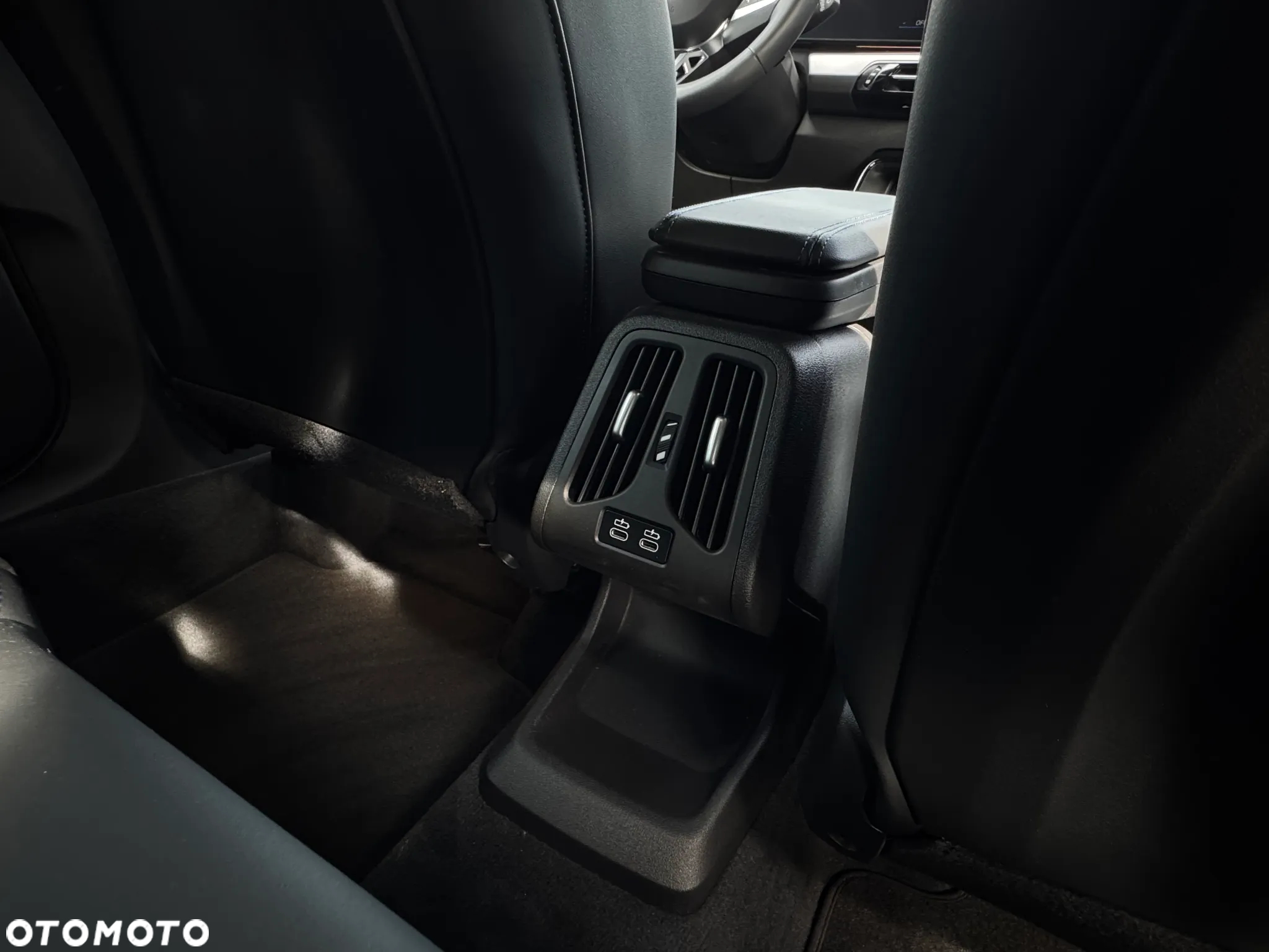 BMW Seria 2 218d M Sport sport - 9