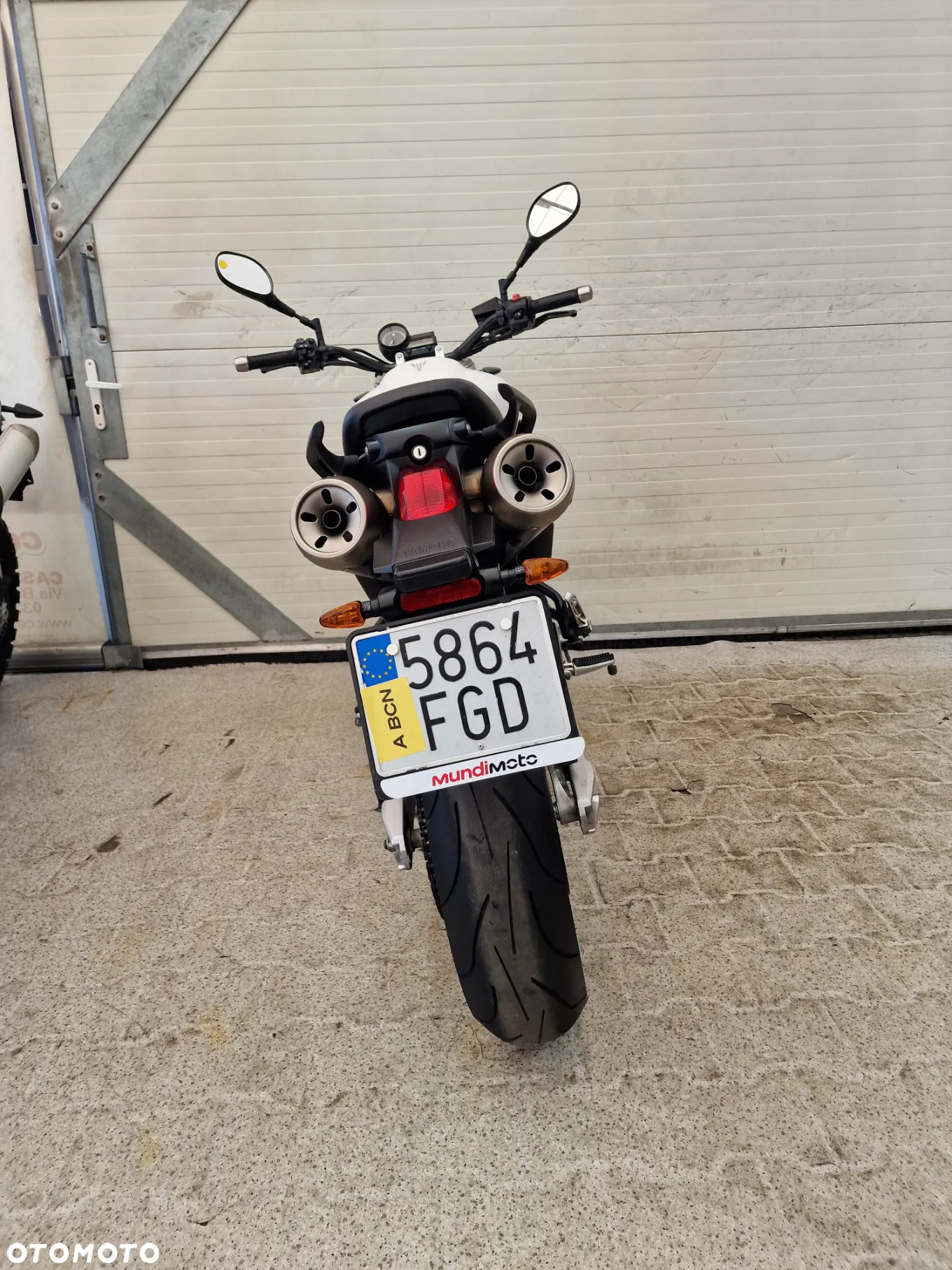 Yamaha MT - 26