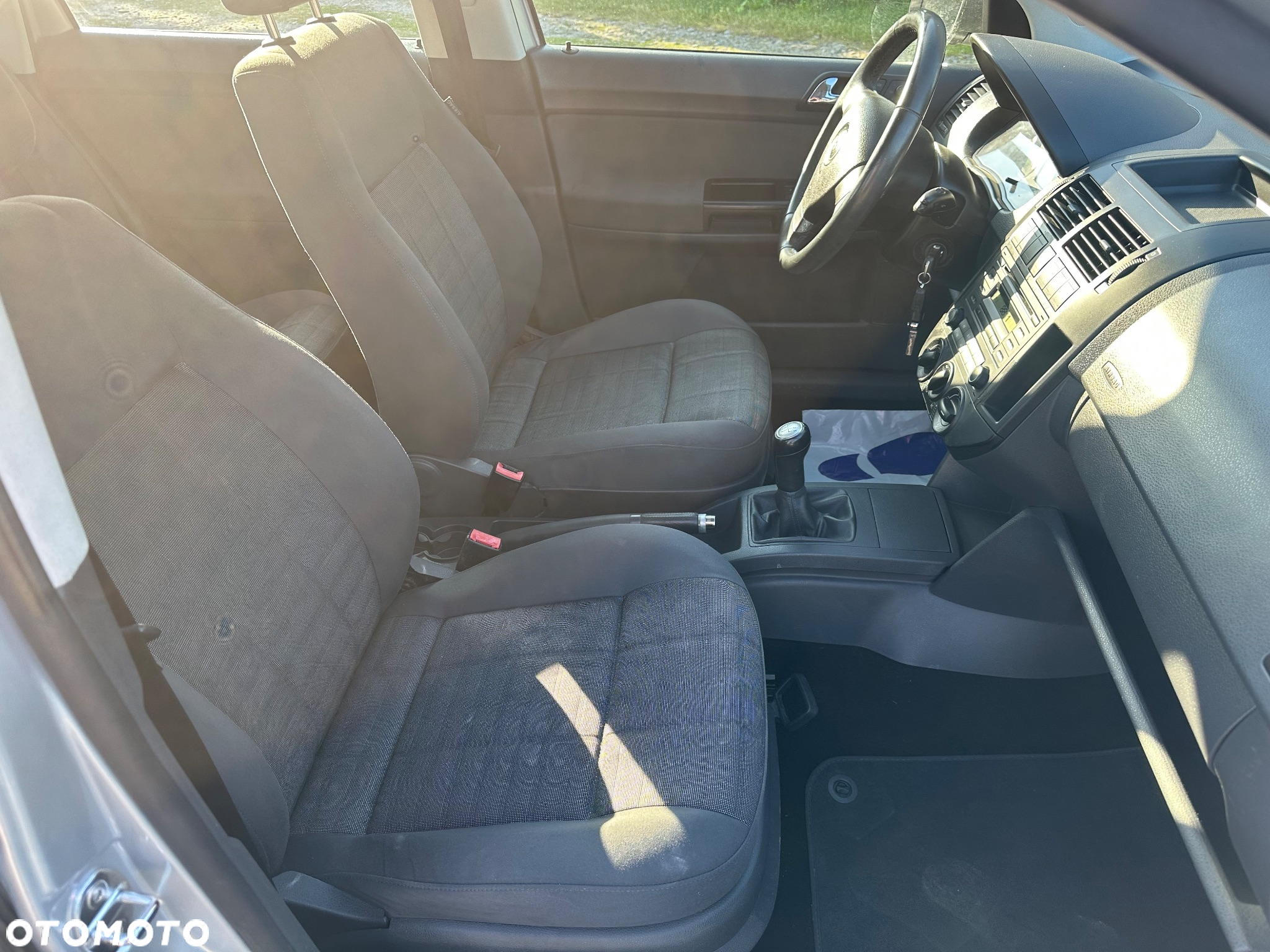 Volkswagen Polo 1.2 12V Comfortline - 12