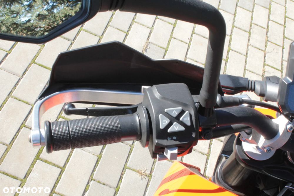 KTM Duke - 10