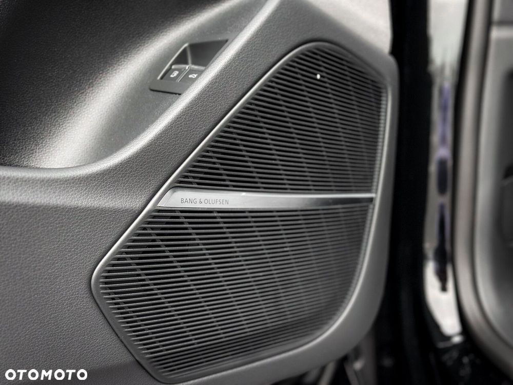 Audi Q8 - 16