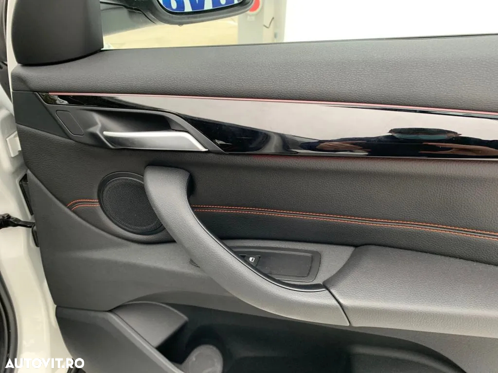 BMW X1 xDrive18d Aut. Sport Line - 10