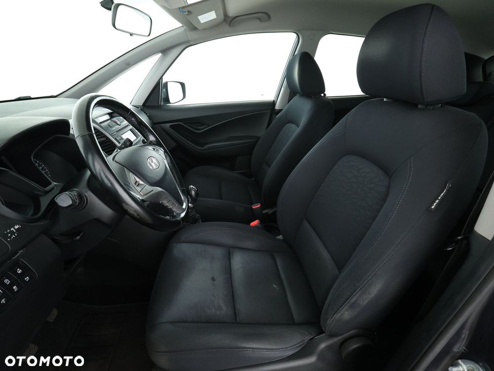 Hyundai ix20 - 21