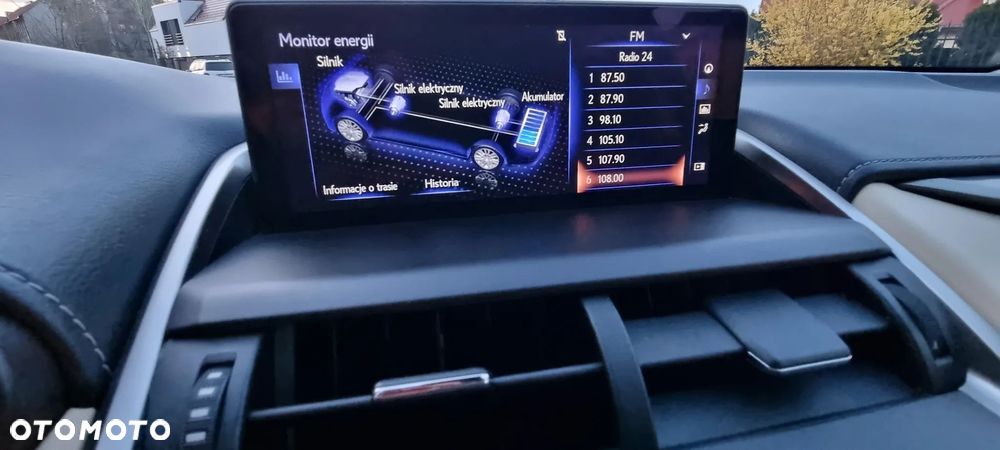Lexus NX 300h Executive Line - 9