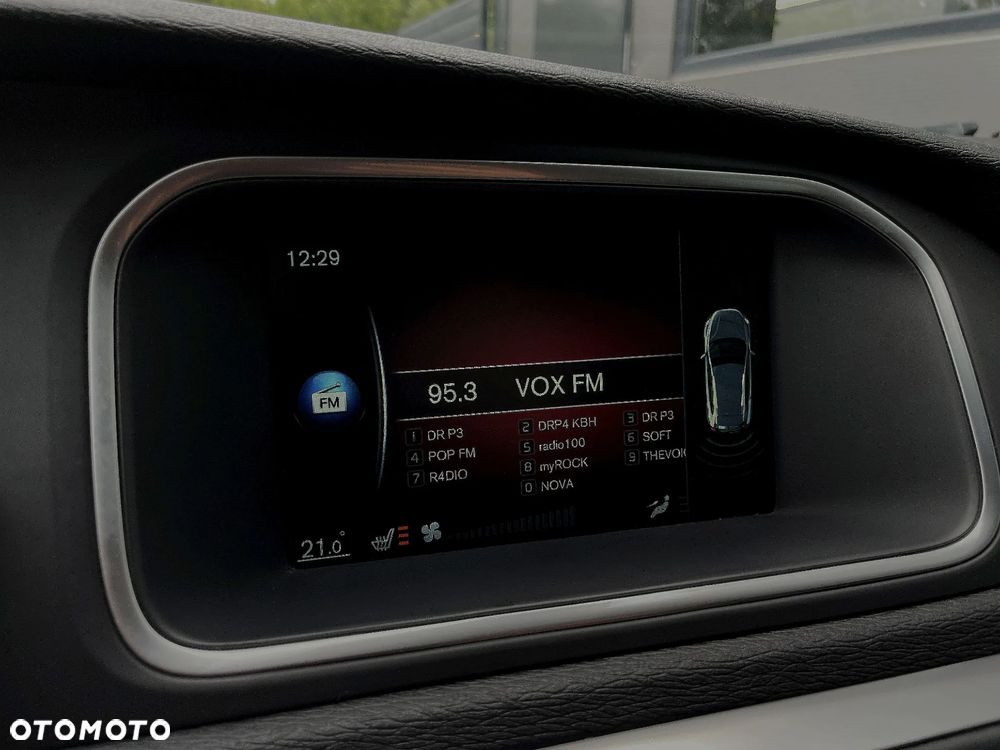 Volvo V40 Cross Country D3 Momentum - 27