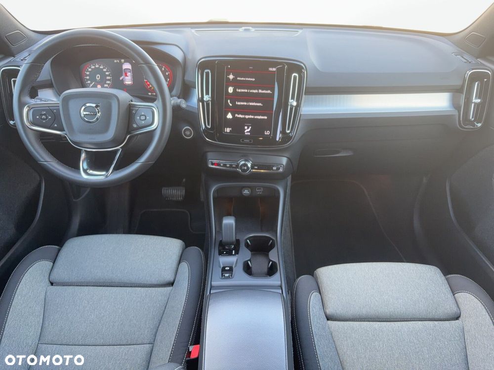 Volvo XC 40 - 11