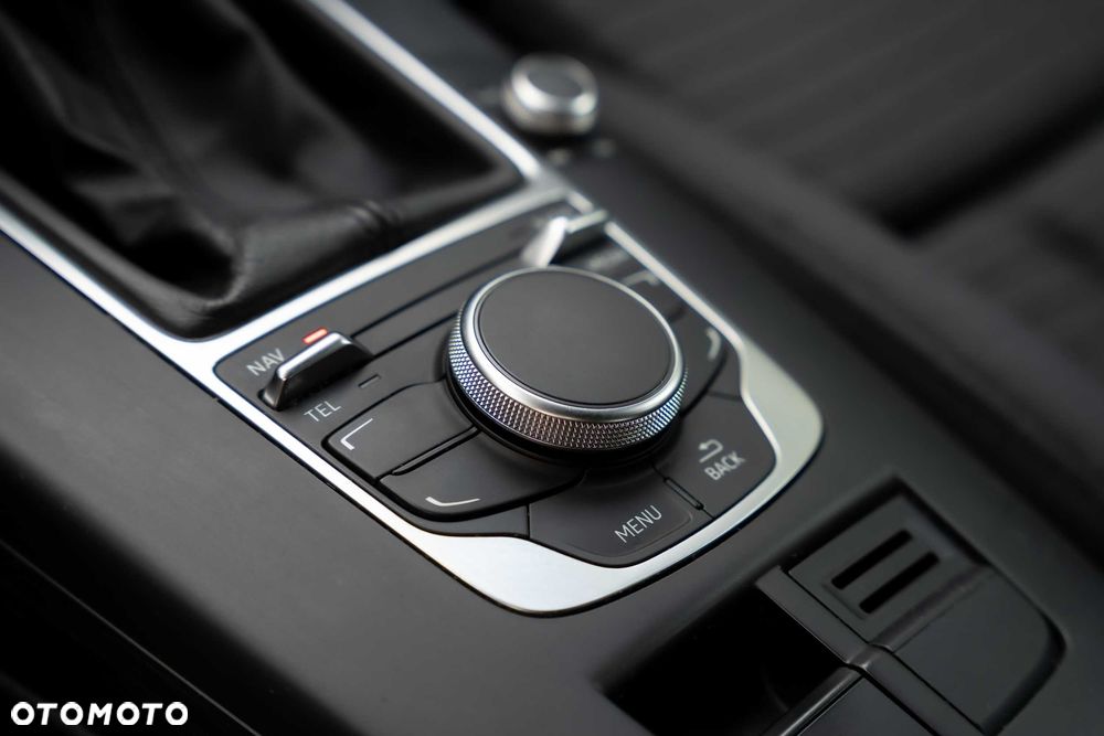 Audi A3 Sportback - 8