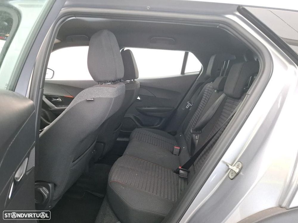 Peugeot e-2008 50 kWh Active Pack - 7