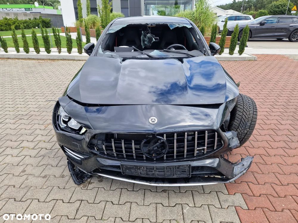 Mercedes-Benz CLA AMG 35 4-Matic 7G-DCT - 10