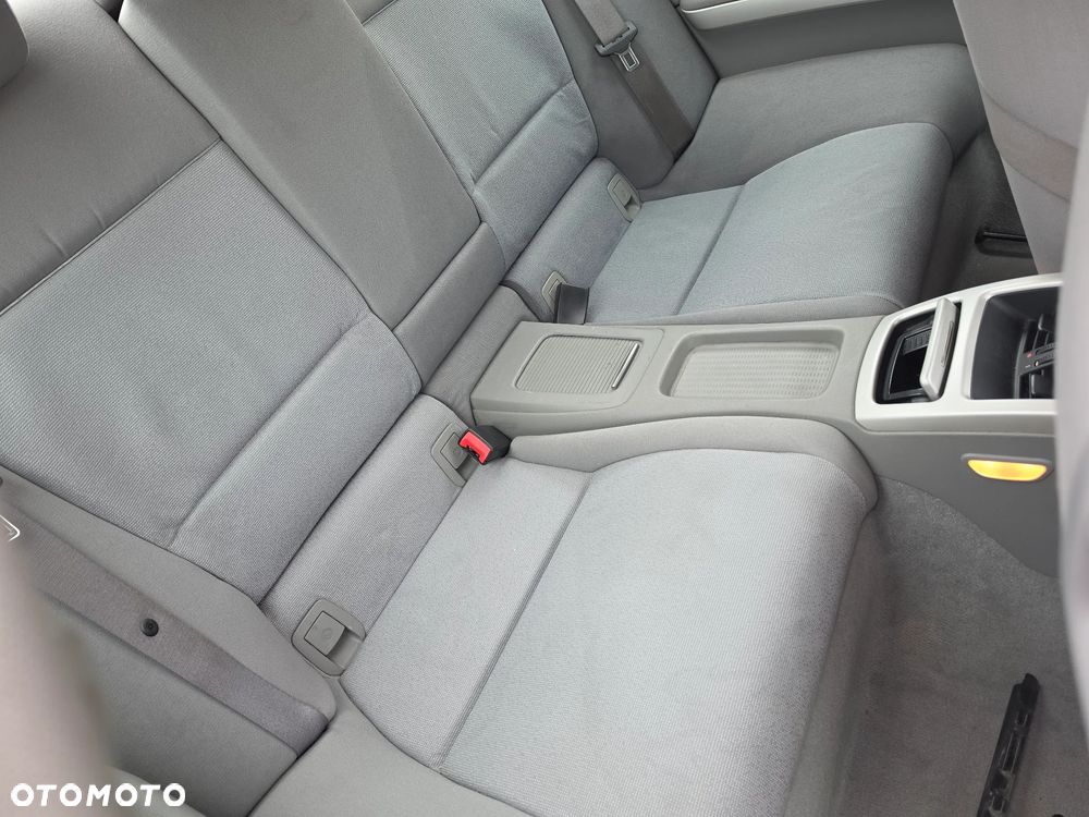 BMW Seria 3 - 14
