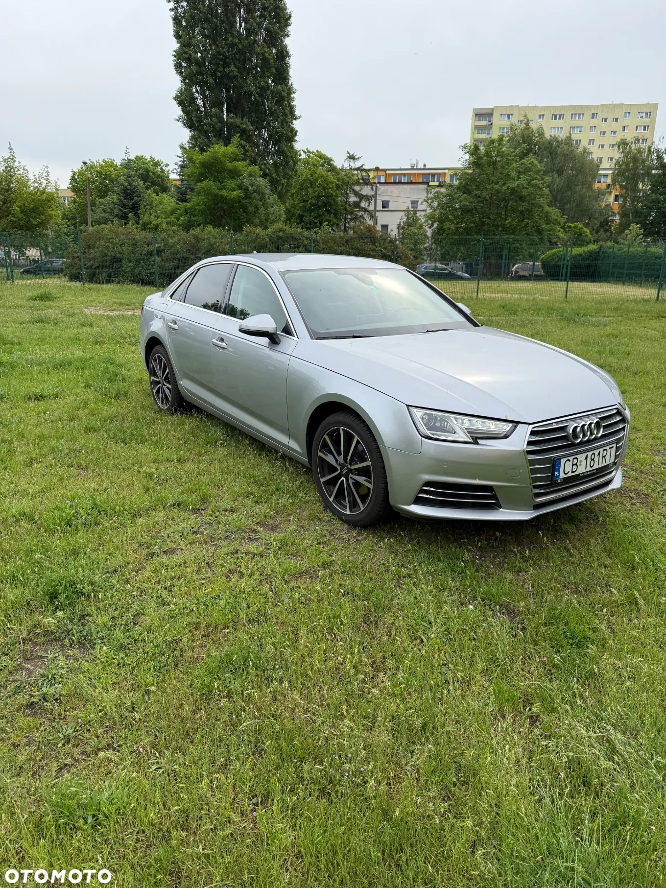 Audi A4 2.0 TFSI ultra Design S tronic - 13