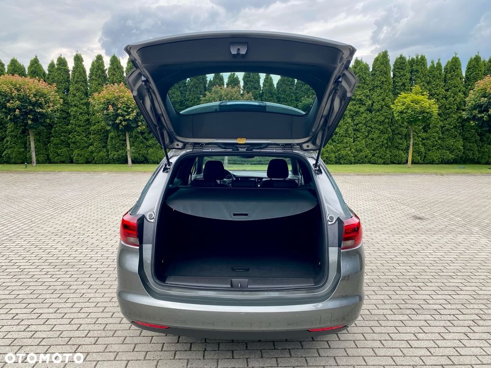 Opel Astra 1.4 Turbo Edition - 35