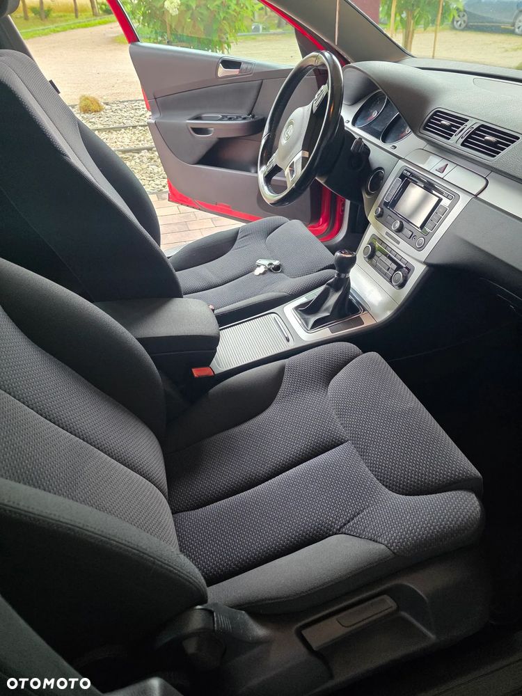 Volkswagen Passat Variant 2.0 TDI DPF Comfortline - 8