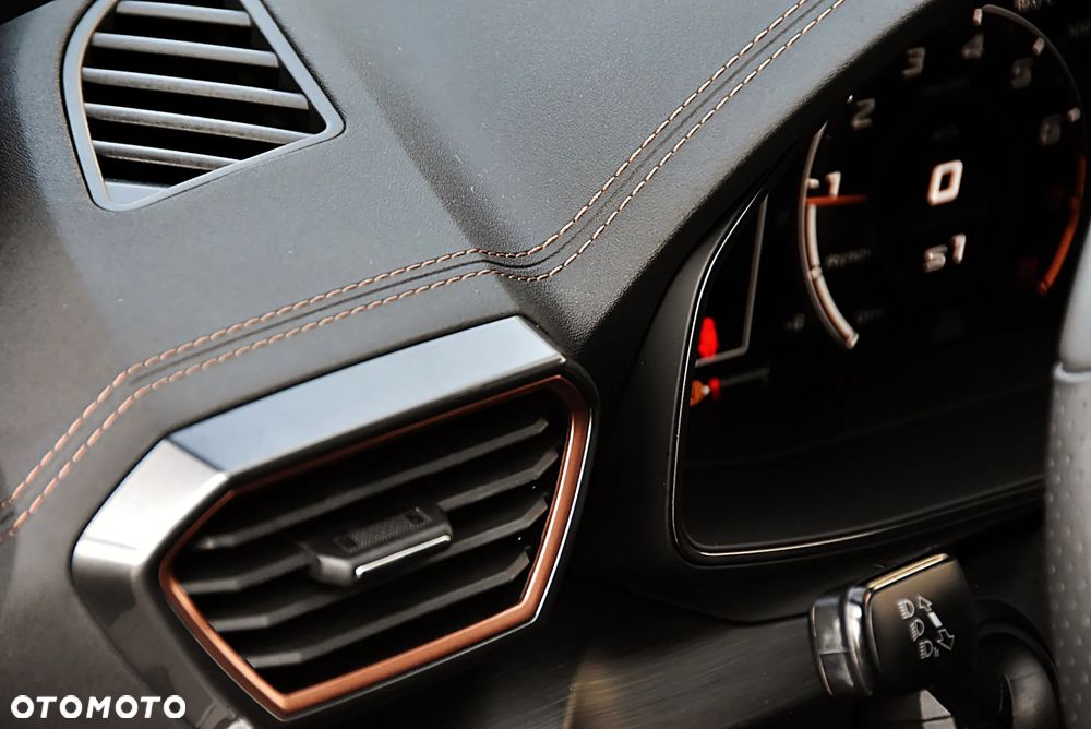 Cupra Formentor 2.0 TSI 4Drive DSG - 32