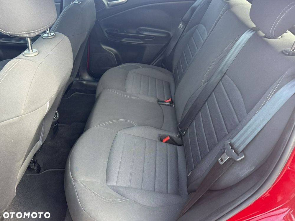 Alfa Romeo Giulietta 2.0 JTDM - 22
