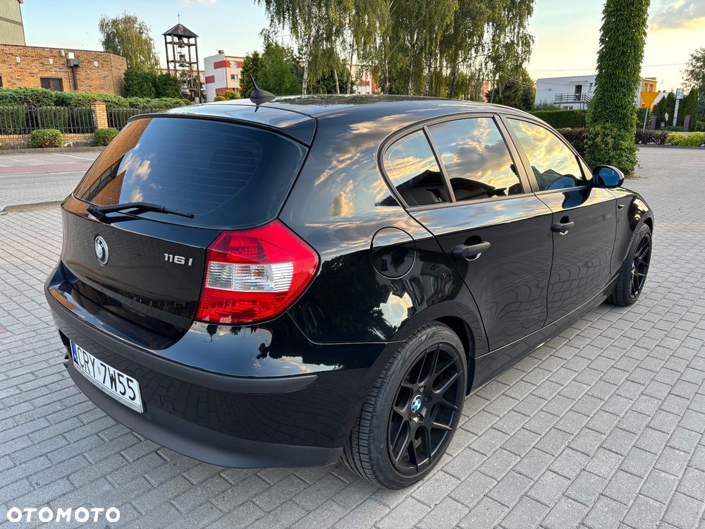 BMW Seria 1 116i - 5