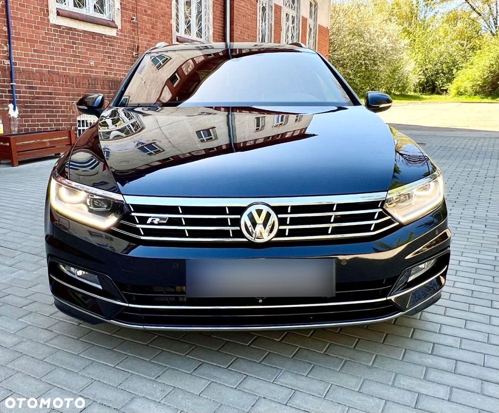 Volkswagen Passat Variant 2.0 TDI SCR 4Motion DSG Highline - 2