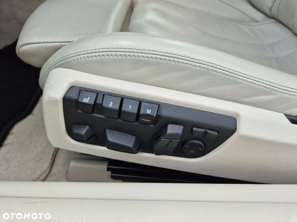 BMW Seria 6 650i - 19