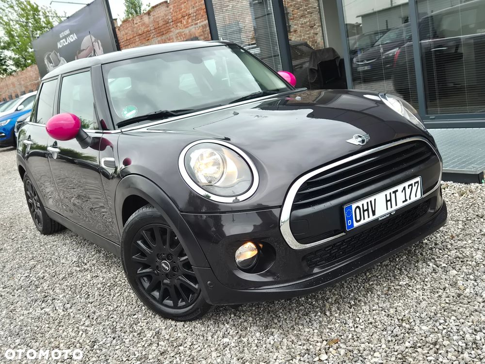 MINI ONE - 18