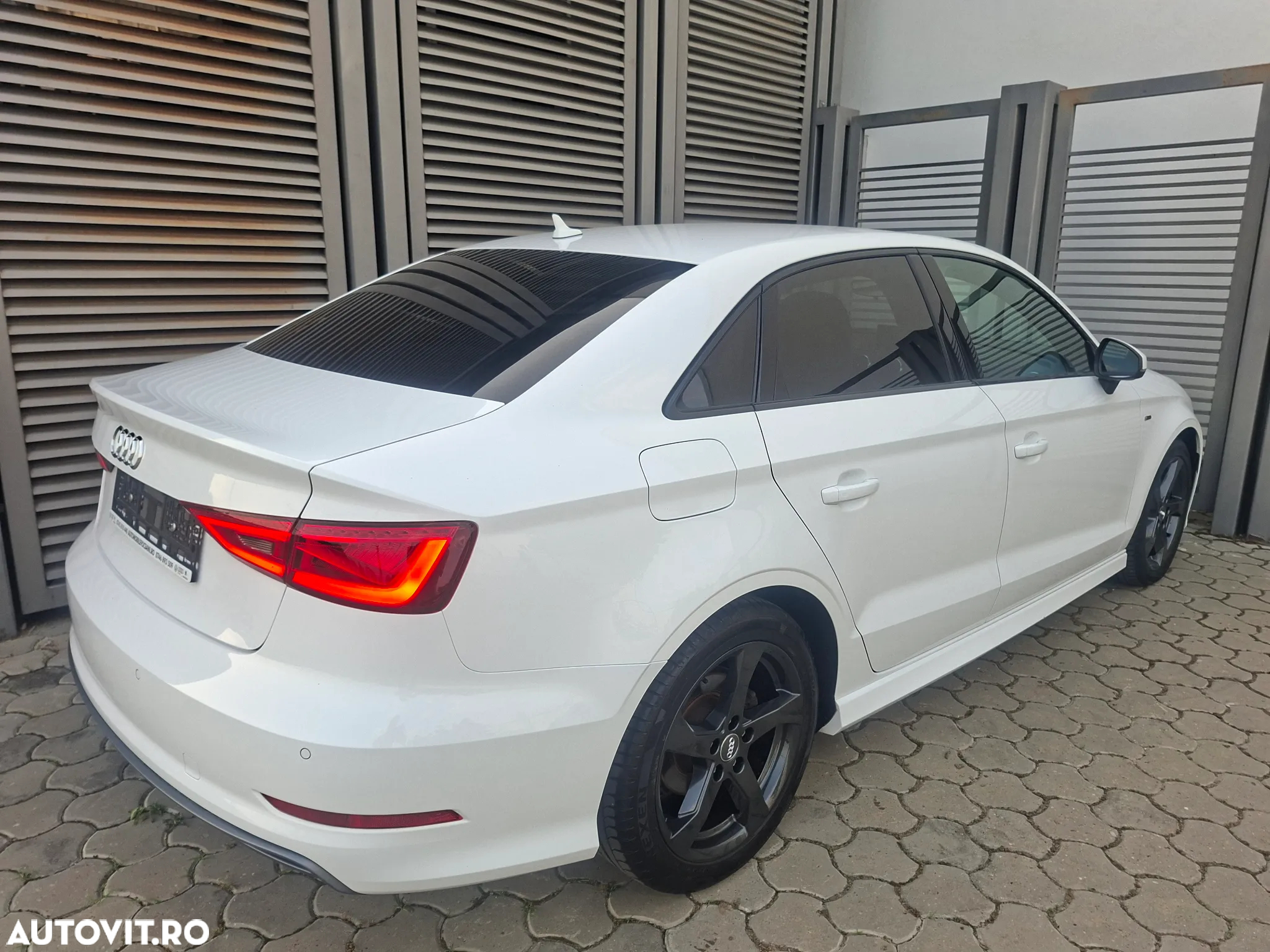 Audi A3 2.0 TDI Limousine (clean diesel) S tronic S line Sportpaket - 28