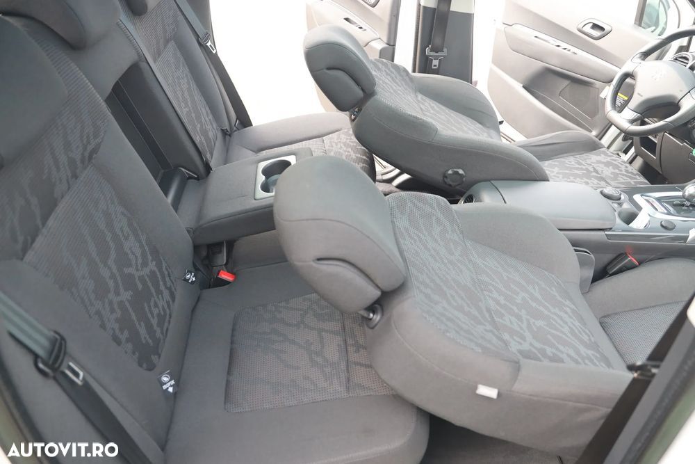 Peugeot 3008 - 17