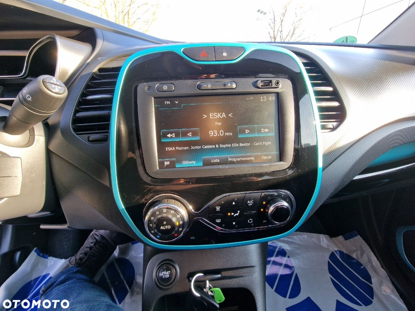 Renault Captur - 16
