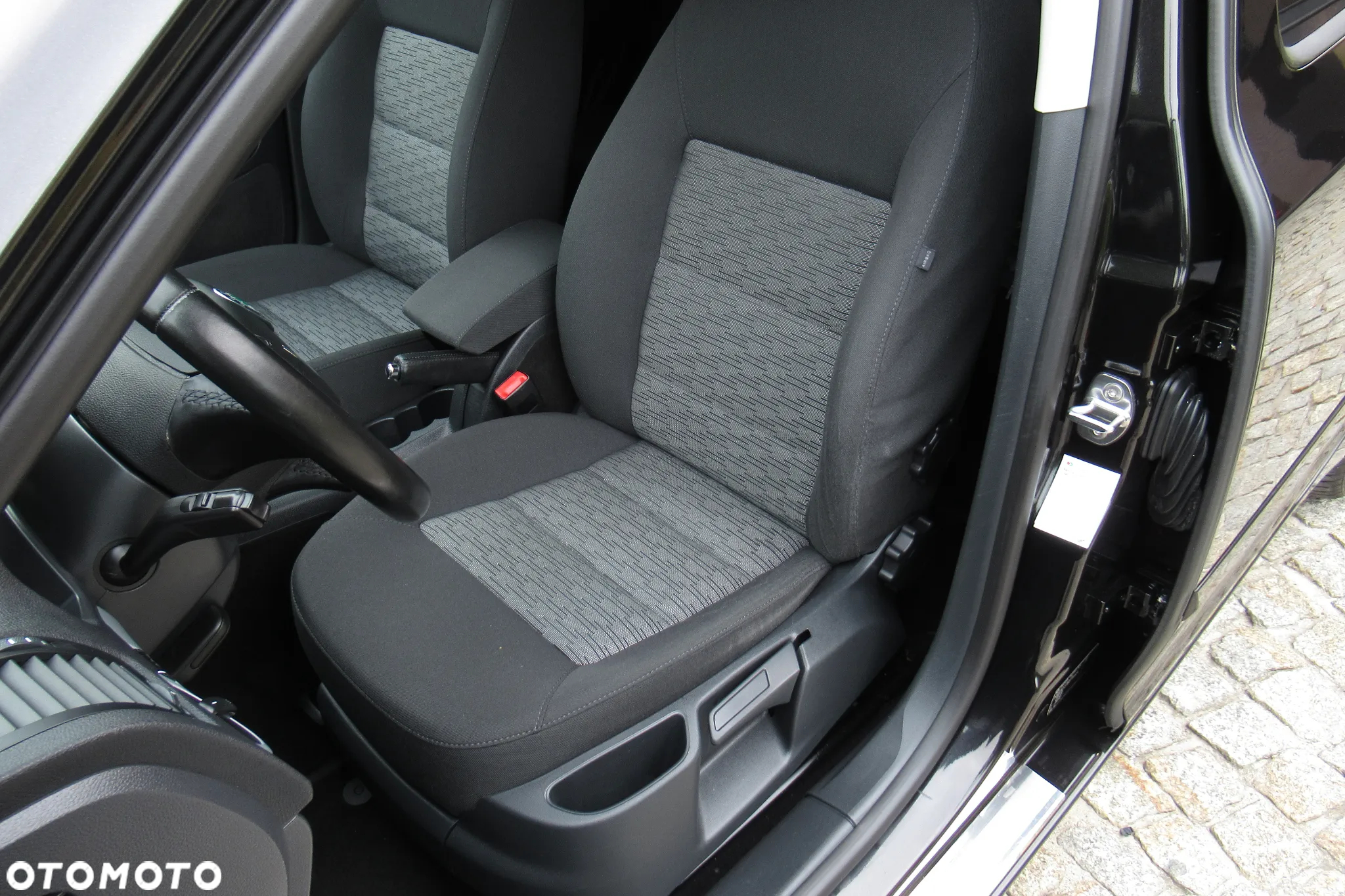 Skoda Octavia Combi 1.4 TSI DSG Ambition - 21