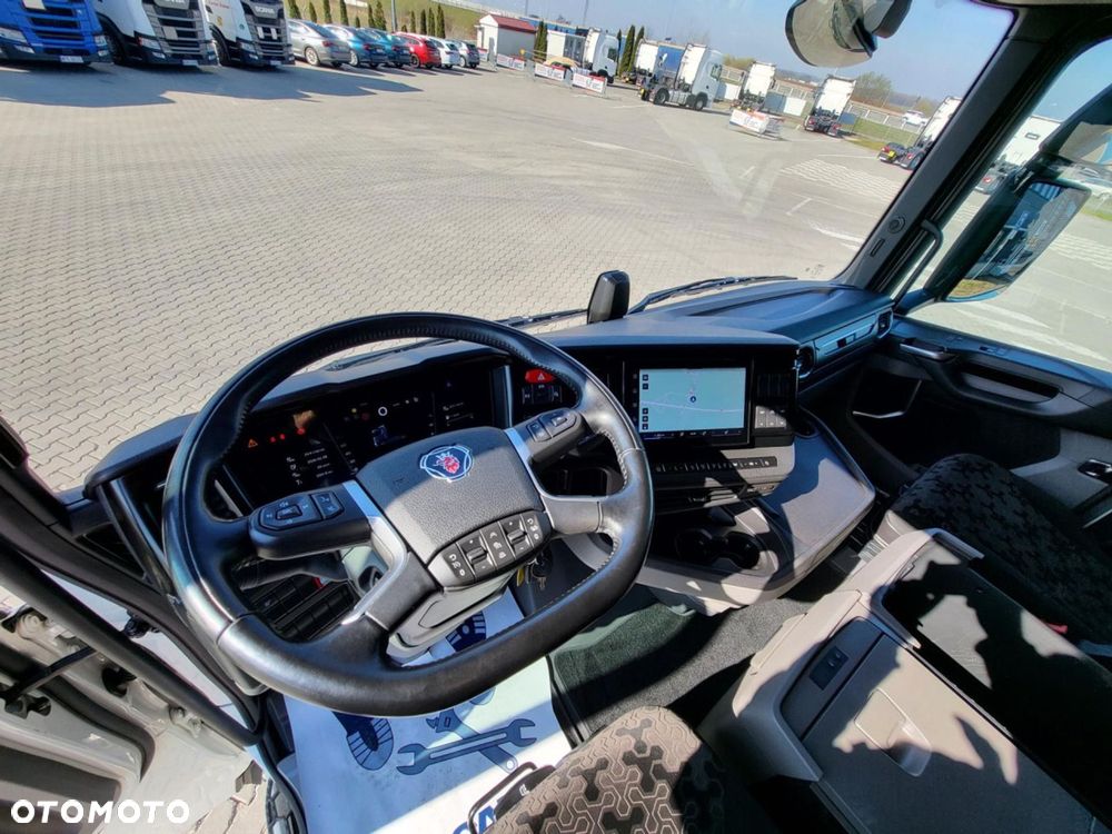 Scania S 460 A4x2EB Mega - 18