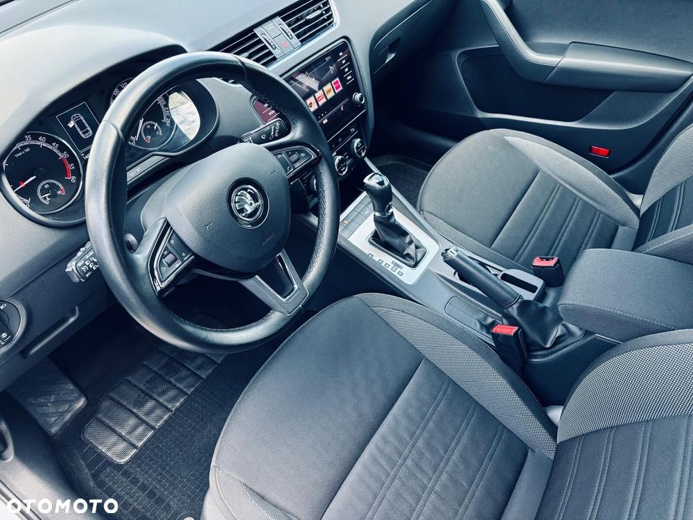 Skoda Octavia 2.0 TDI Ambition DSG - 12