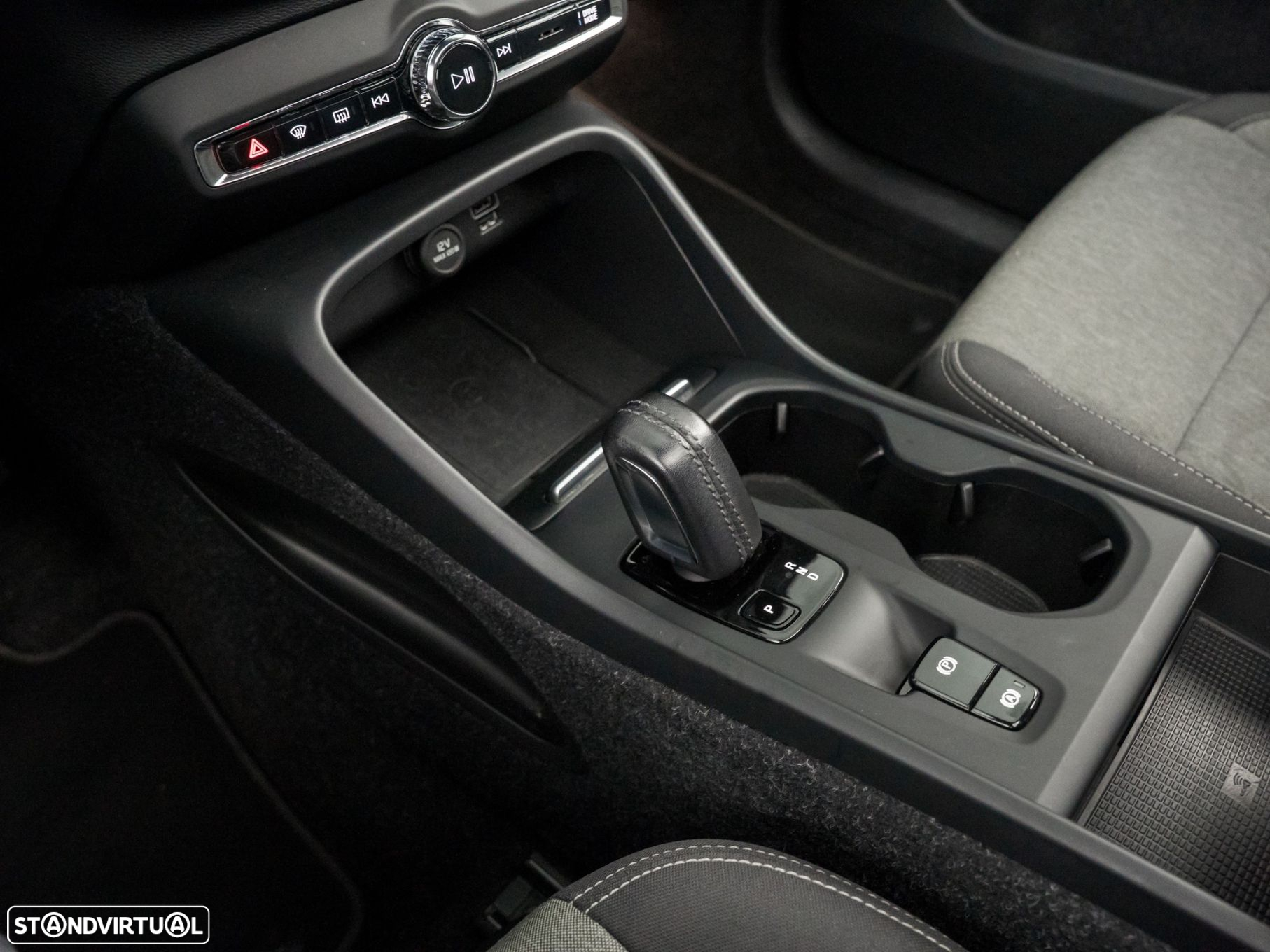 Volvo XC 40 1.5 T5 PHEV R-Design - 27